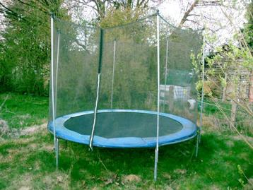 Trampoline avec filet de sécurité 3 mètres de diamètre beschikbaar voor biedingen