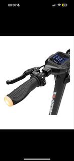 Dugati, Fietsen en Brommers, Steps, Ophalen, Zo goed als nieuw