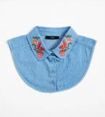 NIEUW! SORA Kraagje met borduursels in jeanskleur, Blauw, Nieuw, Ophalen of Verzenden, Sora by Jbc