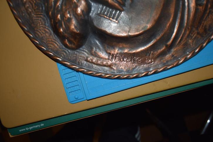 Gesigneerd koperen dienblad, Antiek en Kunst, Antiek | Brons en Koper, Koper, Ophalen of Verzenden