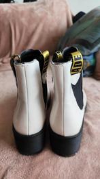 Bottines montantes femme, Kinderen en Baby's, Babykleding | Schoentjes en Sokjes, Ophalen, Gebruikt, Laarsjes