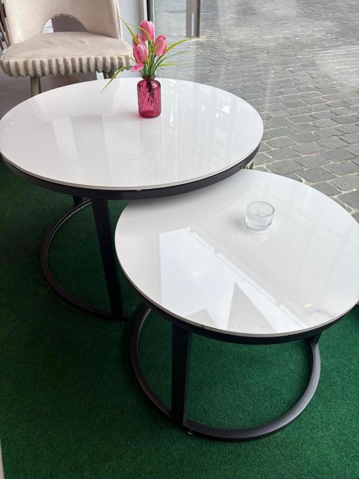 Stoelen en tafels, Huis en Inrichting, Tafels | Salontafels, Ophalen