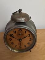 Ancien réveil à cloche des années trente, Ophalen