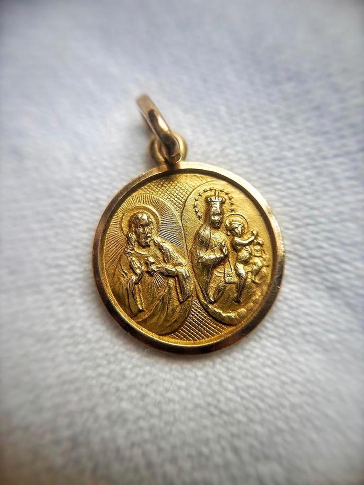 18K gouden medaille – 2,27 g – 15 mm – Madonna & Kind, Antiek en Kunst, Antiek | Zilver en Goud, Goud, Ophalen