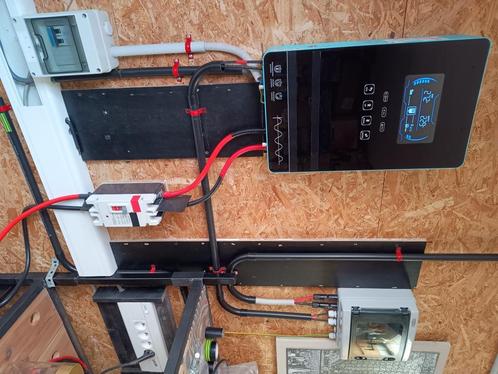 Solar system 220volt 4500 w, Doe-het-zelf en Bouw, Overige Doe-Het-Zelf en Bouw, Zo goed als nieuw, Ophalen