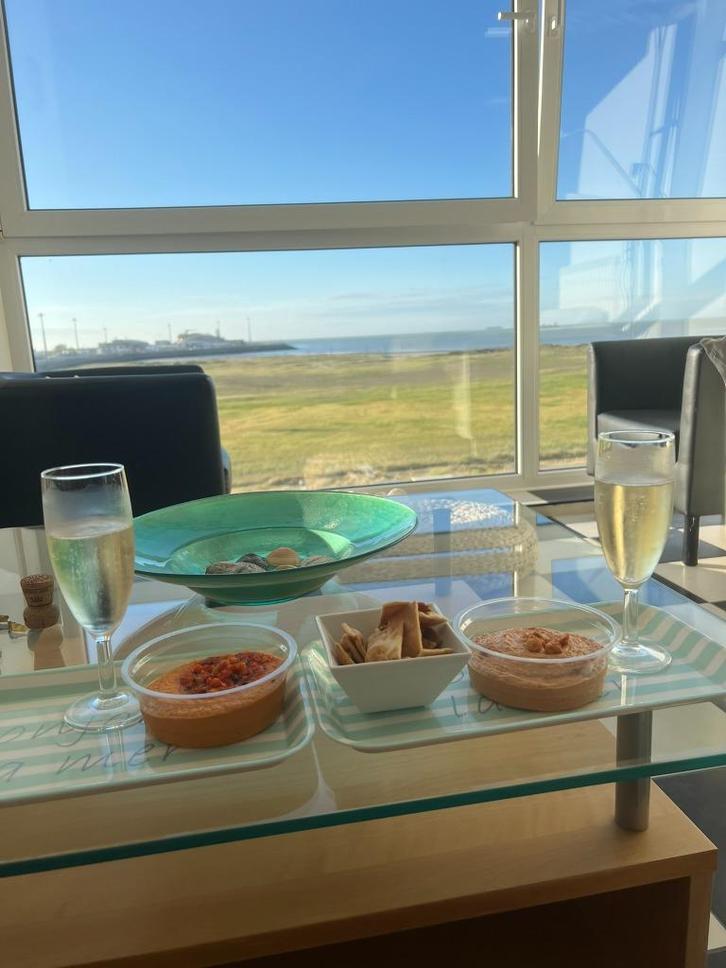 VAKANTIEAPPARTEMENT TE HUUR – ZEEDIJK HEIST – 2 SLAAPKAMERS, Vakantie, Vakantiehuizen | België, Antwerpen of Vlaanderen, Appartement