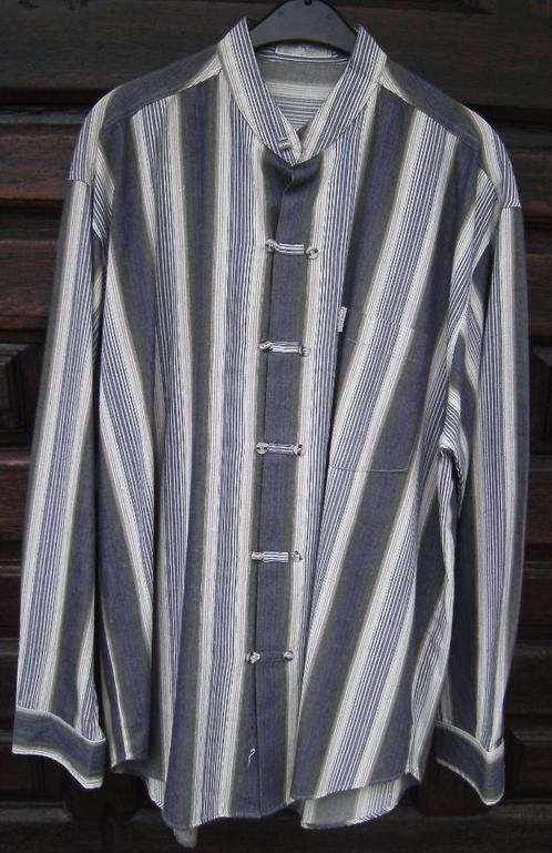 Heel mooi shirt met lijnen Maat: 50/52, Kleding | Heren, Overhemden, Zo goed als nieuw, Halswijdte 41/42 (L), Overige kleuren