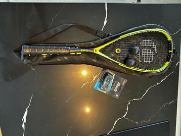 Nieuwe squash racket + bal en grip  beschikbaar voor biedingen