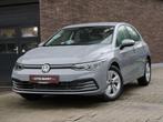 Volkswagen Golf 1.5 eTSI Life Business Premium OPF DSG, Auto's, Volkswagen, Stof, 1498 cc, Euro 6, 107 g/km