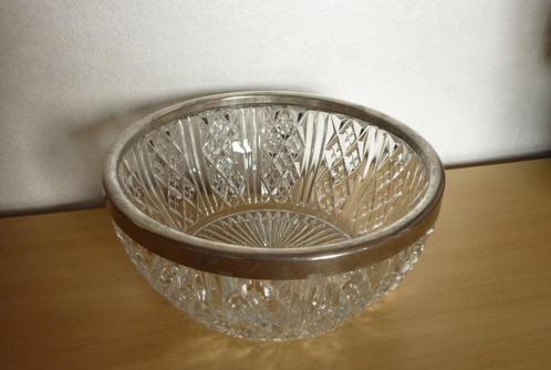 Geslepen glazen kristallen schaal, Antiek en Kunst, Antiek | Glaswerk en Kristal, Ophalen of Verzenden