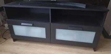 televisiemeubel beschikbaar voor biedingen