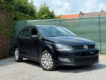 Vw Polo | 1.4i Benzine | CARPLAY | Airco | Garantie beschikbaar voor biedingen