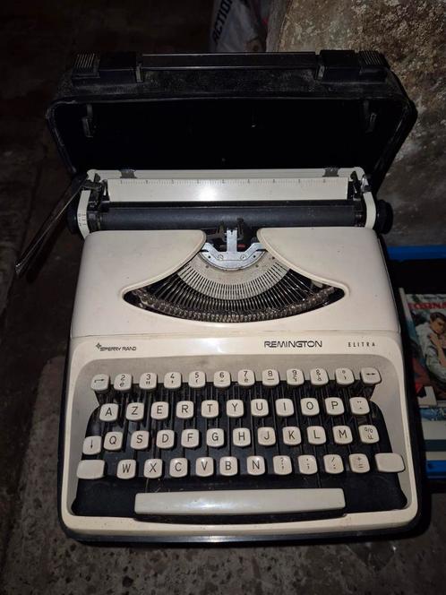 Machine à écrire Vintage Elitra de Remington, années 1970 la, Divers, Machines à écrire, Comme neuf, Enlèvement ou Envoi