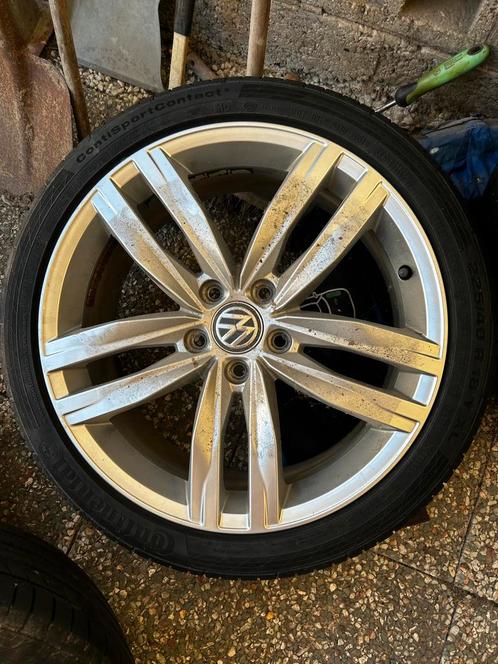 Volkswagen 18” durban velgen met zomerbanden, Auto-onderdelen, Banden en Velgen, Band(en), Zomerbanden, 18 inch, 225 mm, Personenwagen