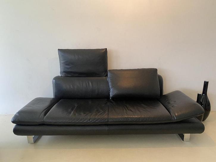 Verstelbare zwart lederen zetel Koinor, Maison & Meubles, Canapés | Salons, Utilisé, Banc droit, Trois personnes, 200 à 250 cm
