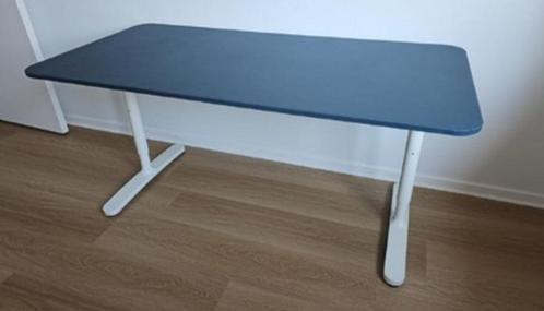 Table bureau modèle Bekant, Huis en Inrichting, Bureaus, Nieuw, Bureau, Ophalen