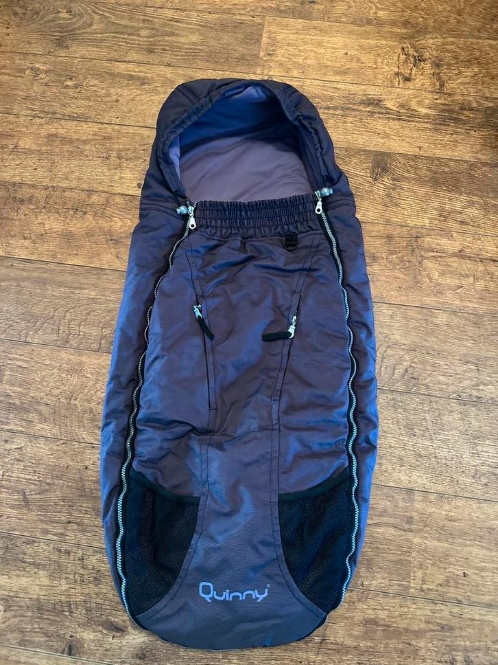 Quinny universele voetenzak paars, Enfants & Bébés, Buggys, Comme neuf, Quinny, Couverture pieds, Enlèvement ou Envoi