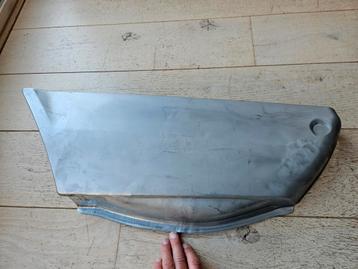 Ford escort mk1 reparatie deel links achter reserve wiel  beschikbaar voor biedingen