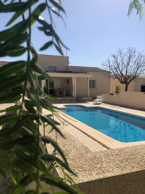 Villa Prive zwembad te huur Costa Blanca te huur, Vakantie, Vakantiehuizen | Spanje, Costa Blanca, Dorp, 3 slaapkamers, Afwasmachine