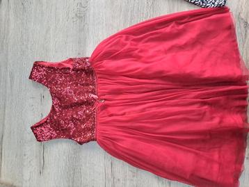 Robe de fête 8 ans beschikbaar voor biedingen