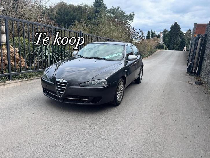Alfa romeo benzine 2 stuk samen te koop, Auto-onderdelen, Carrosserie, Alfa Romeo, Ophalen