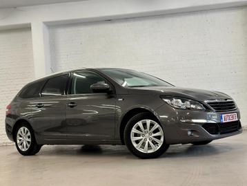 Peugeot 308 Style 1.2 Benzine Euro 6b 2016 disponible aux enchères