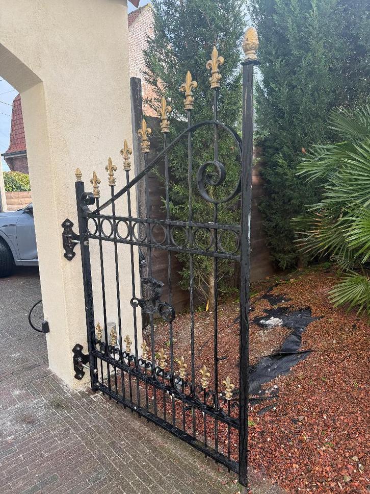 Landelijk en sierlijk Ijzeren poort zwart, Jardin & Terrasse, Clôtures de jardin, Utilisé, Clôture ornementale, Fer, Avec portail