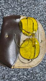 Vintage bushnell yellow lens aviator sun glasses, Ophalen, Zo goed als nieuw