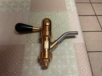 Twee biertapkranen  beschikbaar voor biedingen