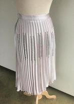 Jupe plissée avec perles H&M taille 34, Vêtements | Femmes, Jupes, H&M, Enlèvement ou Envoi, Beige, Comme neuf