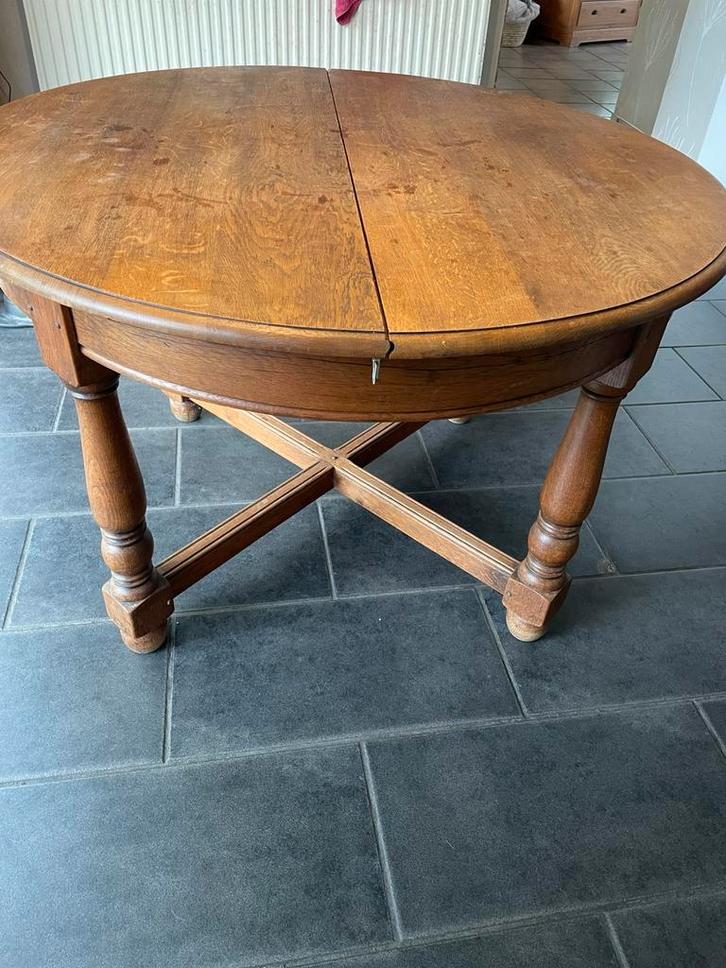 Uitschuifbare houten tafel, Antiek en Kunst, Antiek | Meubels | Tafels, Ophalen