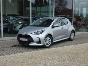 Toyota Yaris HYBRID Dynamic +Parkeercamera +Carplay *2023* beschikbaar voor biedingen