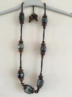 Collier long de perles en bois + pierres grises et noires, Bijoux, Sacs & Beauté, Noir