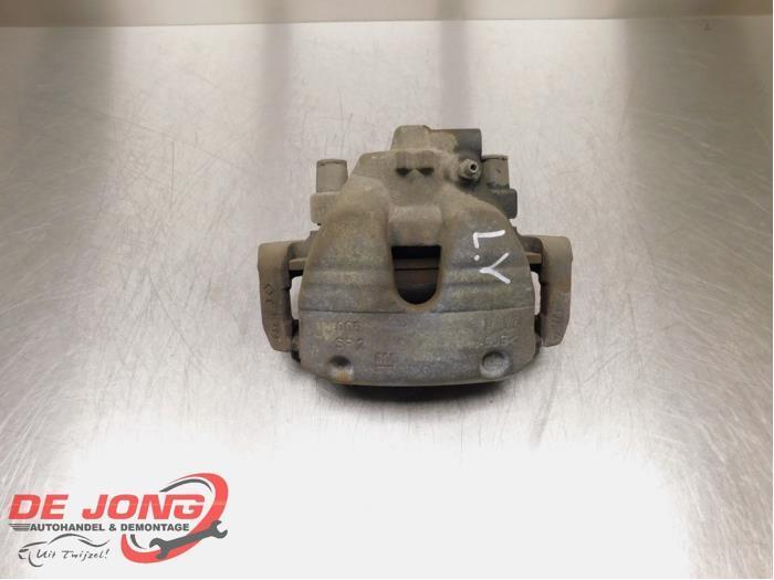 Etrier de frein (pince) avant gauche d'un Opel Corsa, Autos : Pièces & Accessoires, Freins & Transmission, Opel, Utilisé, 3 mois de garantie