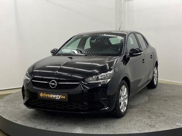 Opel Corsa met parkeersensoren, camera achter en GPS