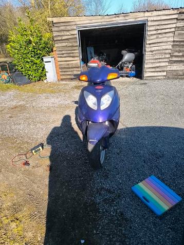 daelim 125 quatre temps tourne et roule bien faut quand même, Ophalen, Gebruikt