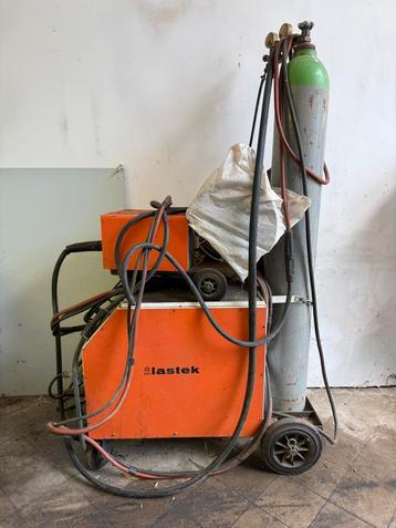 Poste à souder semi automatique Lastek, Enlèvement, Utilisé