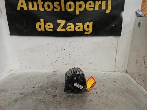Dynamo van een Renault Clio, Auto-onderdelen, Motor en Toebehoren, Renault, Gebruikt, 3 maanden garantie, Ophalen of Verzenden