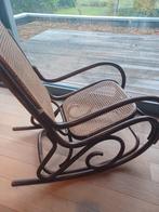 Houten rotan schommelstoel, Huis en Inrichting, Stoelen, Ophalen, Riet of Rotan, Gebruikt, Bruin