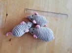 Muizenfamilie, knuffels, nieuw gebreid (katoen), Ophalen of Verzenden, Nieuw, Poes