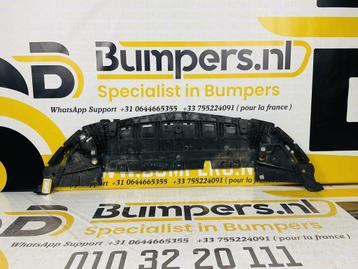 Onderplaat Mercedes CLA AMG W118 2019-2021 Origineel Onderpl beschikbaar voor biedingen