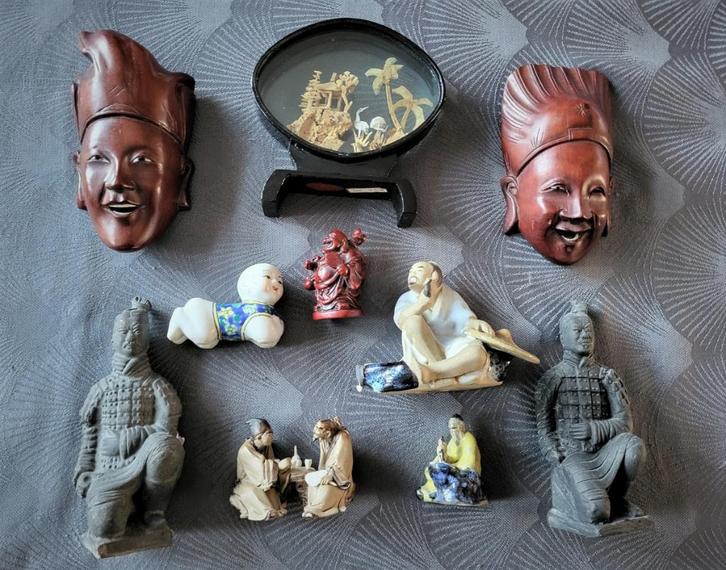 14 snuisterijen voornamelijk uit China, Antiek en Kunst, Curiosa en Brocante, Ophalen of Verzenden