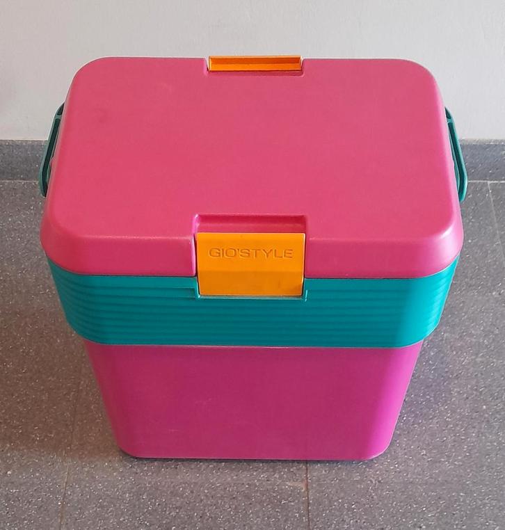 Retro Gio’Style koelbox – Fiesta 30L – jaren ’80/’90, Caravans en Kamperen, Koelboxen, Nieuw, Koelbox, Ophalen