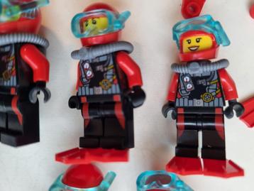 LEGO duikers beschikbaar voor biedingen