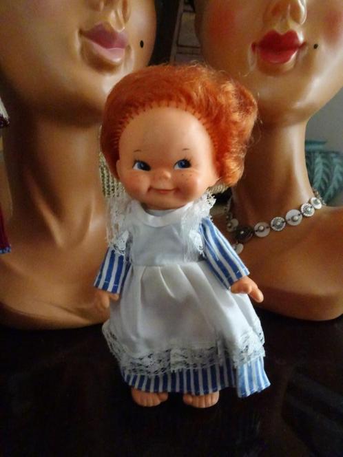 Uniek GOEBEL doll 1966 - CHARLOT BYJ - Kledij ook origineel, Antiquités & Art, Antiquités | Jouets, Enlèvement ou Envoi
