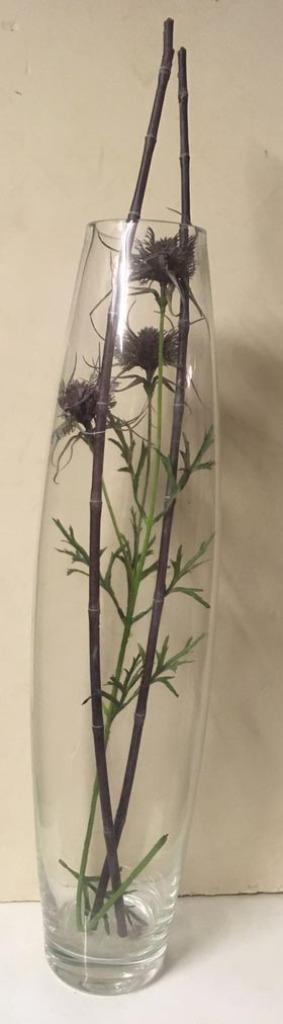 Grand vase conique en verre beschikbaar voor biedingen