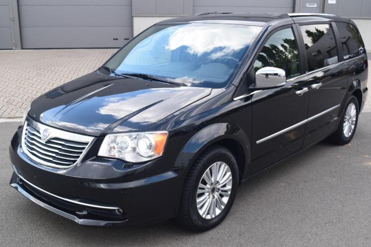Lancia Voyager 2.8 MultiJet Platina, Auto's, Lancia, Bedrijf, Te koop, Voyager, Achteruitrijcamera, Airconditioning, Bluetooth