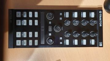 Native instruments X1 MK2