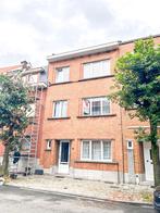 Appartement à vendre à Anderlecht, 3 chambres, Immo, Maisons à vendre, 710 kWh/m²/an, 250 m², 3 pièces, Appartement