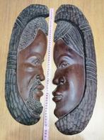 deux masques africains anciens en bois., Utilisé, Enlèvement ou Envoi